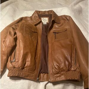 Men’s 100% Agneau Leather Jacket. Lrg
